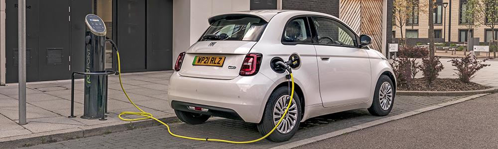 fiat 500 42 kwh: range & charging