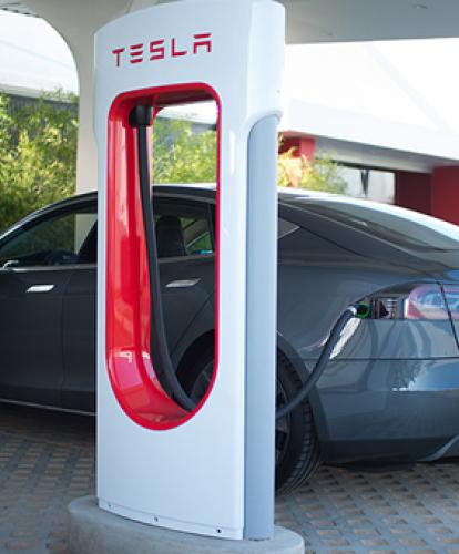 Tesla continues to expand UK supercharger network with 4 new locations