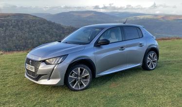 Peugeot e-208 review