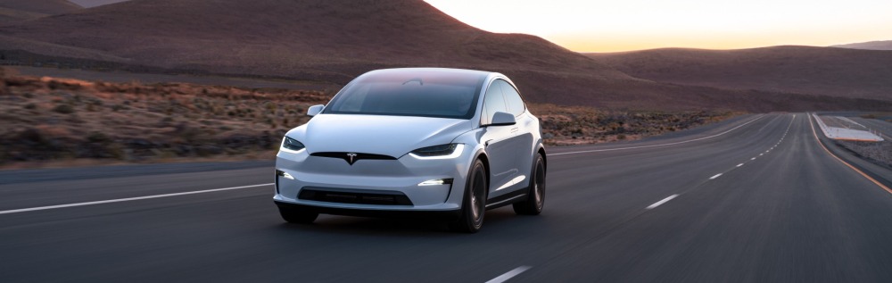 How much does it cost to charge a Tesla Model X?