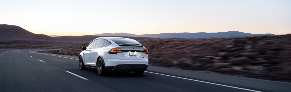 How long does it take to charge a Tesla Model X?